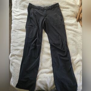 REI Women's Dark Charcoal Convertible Hiking Pants  Sz4